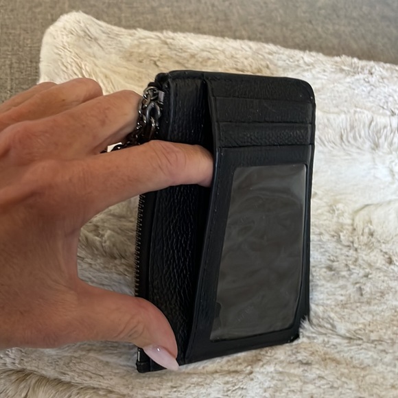 Michael Kors Keychain Wallet - Picture 3 of 5